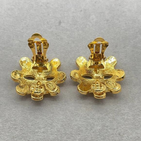 CHANEL Coco Mark CC Flower Motif GP 94P Earrings W/Box - Picture 8 of 11